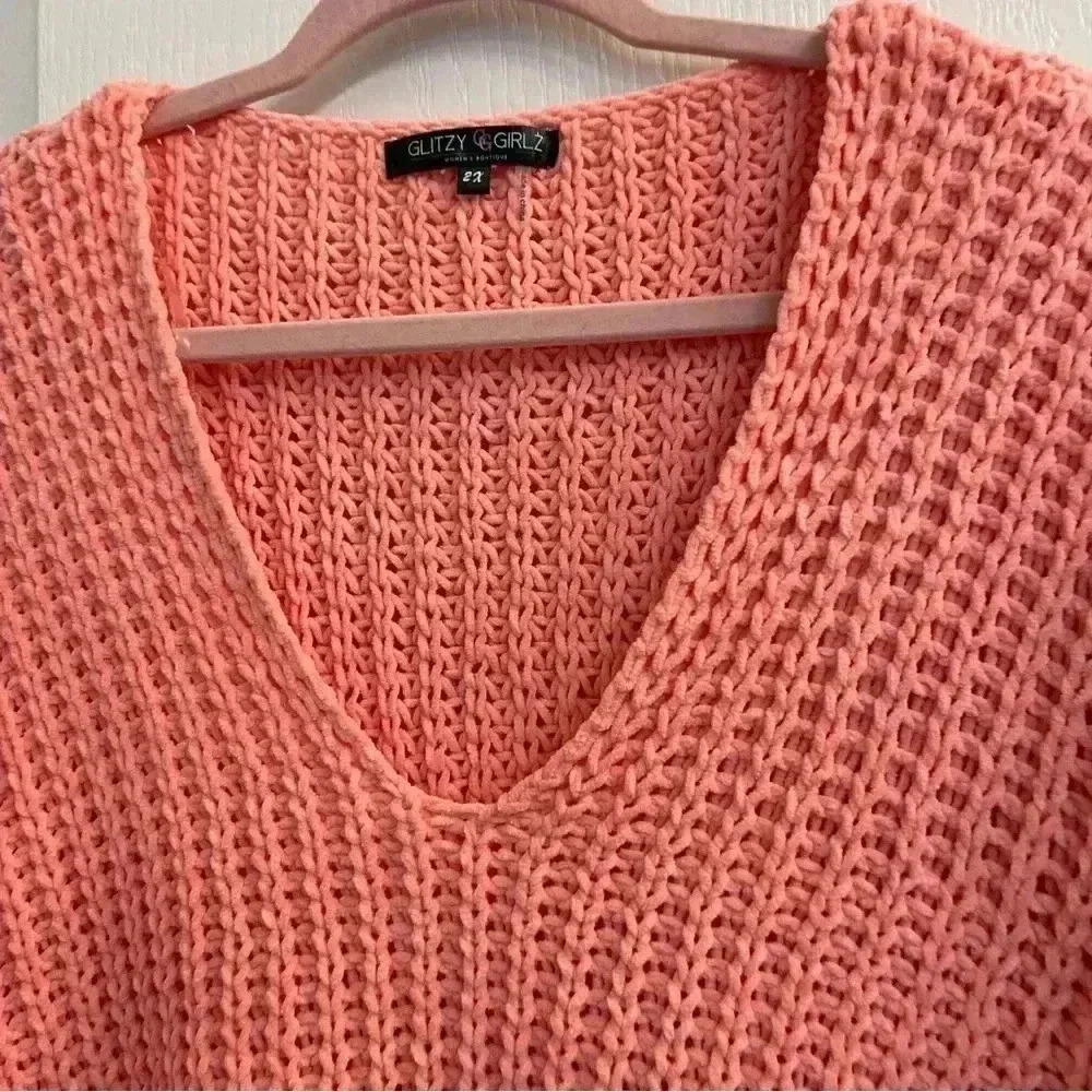 Knit V-Neck Sweater - Picture 6 of 10